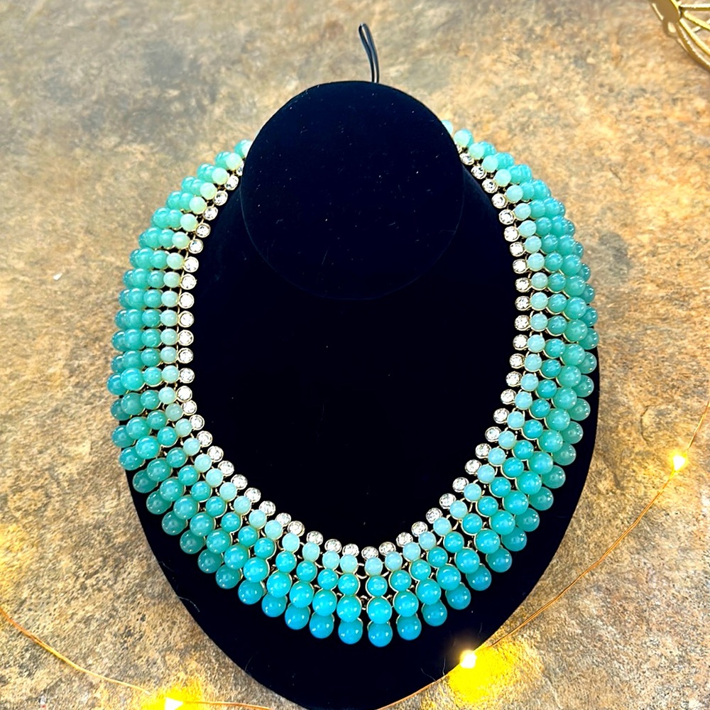 Banana republic, gorgeous necklace